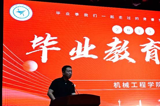 黑胶唱片的封面AI 生成的内容可能不正确。